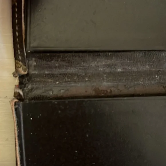 Authentic Louis Vuitton Monogram Checkbook Wallet - Picture 4 of 5